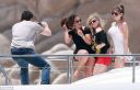 thumb_Avril_Lavigne_bikini_in_Cabo_059.jpg