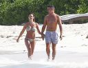 thumb_Jessica_Alba_-_wearing_a_bikinis_at_a_beach_in_Mexico_048.jpg