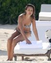 thumb_Jessica_Alba_-_wearing_a_bikinis_at_a_beach_in_Mexico_086.jpg