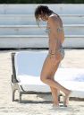 thumb_Jessica_Alba_-_wearing_a_bikinis_at_a_beach_in_Mexico_096.jpg