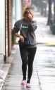 thumb_Kaley_Cuoco_leaving_the_Gym_getting_caught_in_the_rain_in_Los_Angeles_024.jpg