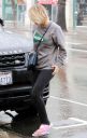 thumb_Kaley_Cuoco_leaving_the_Gym_getting_caught_in_the_rain_in_Los_Angeles_070.jpg