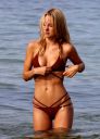 thumb_Kimberley_Garner_wearing_a_bikini_in_St_Tropez_008.jpg