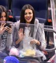 thumb_Victoria_Justice_at_the_Toronto_Maple_Leafs_vs_New_York_Rangers_game_in_NY_007.jpg