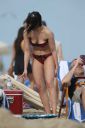 thumb_Daisy_Lowe_Wearing_a_bikini_in_Miami_021.jpg