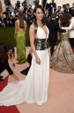 thumb_Emma_Stone_braless_wearing_white_high_slit_plunging_dress_for_Costume_Institute_Gala_2016_in_NYC_003.jpg