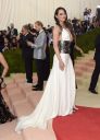 thumb_Emma_Stone_braless_wearing_white_high_slit_plunging_dress_for_Costume_Institute_Gala_2016_in_NYC_004.jpg